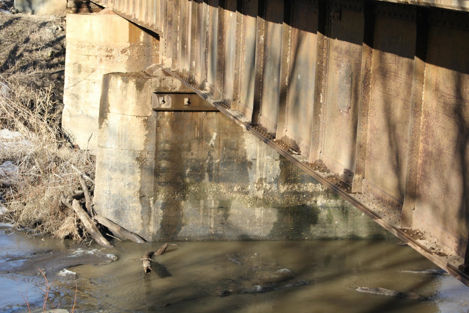 East pier